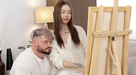 Petite asian babe fucks muscular guy